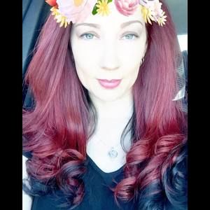 Meet your Posher, Debbie